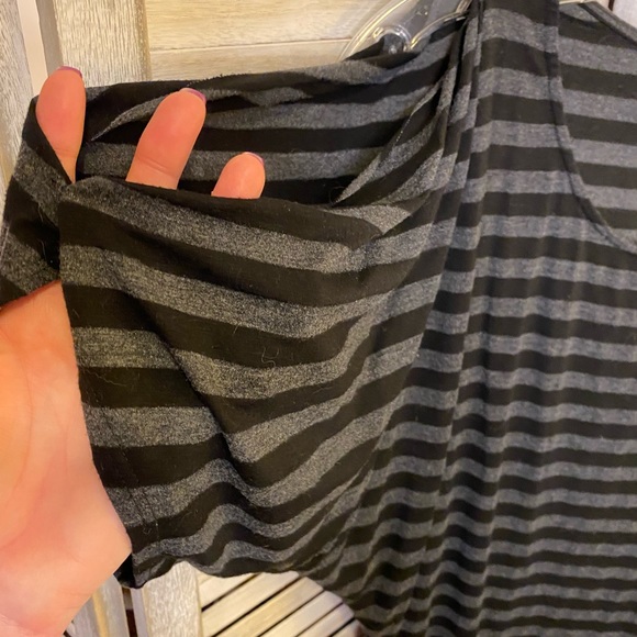 Striped Cold Shoulder/Short Sleeved Top - S - Picture 5 of 7